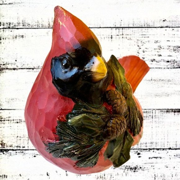 Red Cardinal Bird Figurine Wood Carved Look Resin Holly Pinecones Christmas - Picture 9 of 15